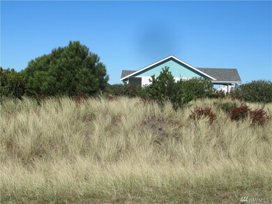 455 N Portal Loop SW unit 98569, Ocean Shores, WA 98569 - photo 2