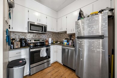 52 Salem St unit 2F, Boston, MA 02113 - photo 5