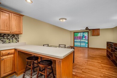 79 Meadow Pond Dr unit 30C, Leominster, MA 01453 - photo 7