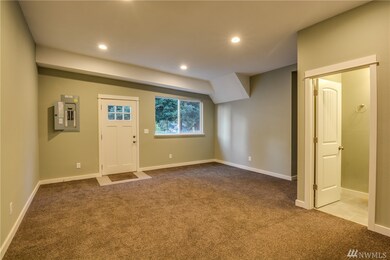 304 Leber St NE, Orting, WA 98360 - photo 7