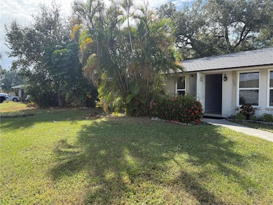 580 Skylark Ln NW, Port Charlotte, FL 33952 - photo 2