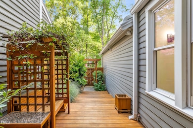 2205 landings way-1004