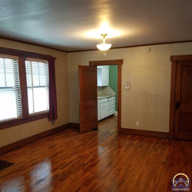 328 SW Franklin Ave, Topeka, KS 66606 - photo 3