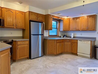 188 Prigmore St, East Brunswick, NJ 08816 - photo 5