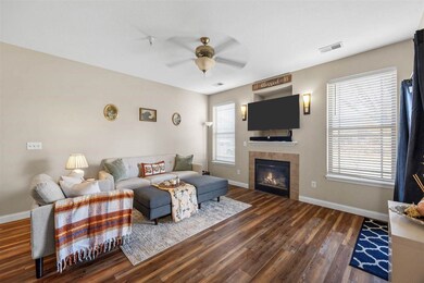 1718 Algonquin Rd unit 1718, Iowa City, IA 52245 - photo 3