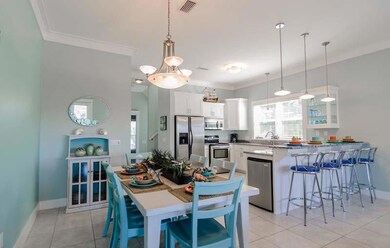 Dining and Breakfast Bar