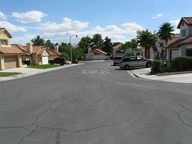 3317 Misty Cove Ct unit none, Las Vegas, NV 89117 - photo 4
