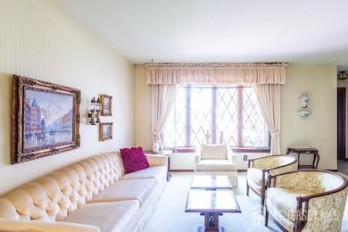 268 E Iselin Pkwy, Iselin, NJ 08830 - photo 4