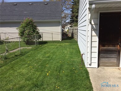 2851 S 109th St, Toledo, OH 43611 - photo 3