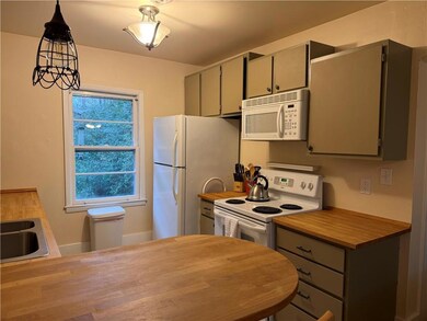 2035 Lyle Ave unit A, Atlanta, GA 30337 - photo 6