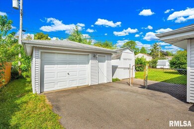 5519 N Montello Dr, Peoria, IL 61614 - photo 4