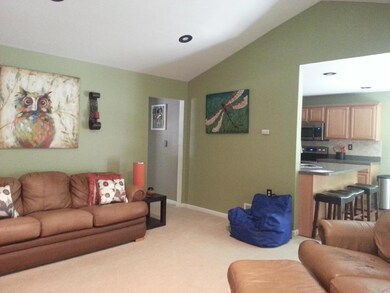 Living Room (2)