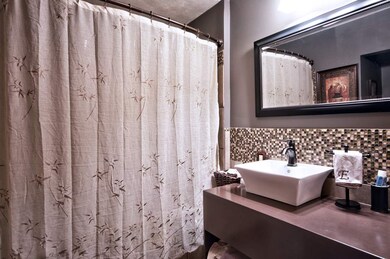 1217 Bower St, Elkhart, IN 46514 - photo 3