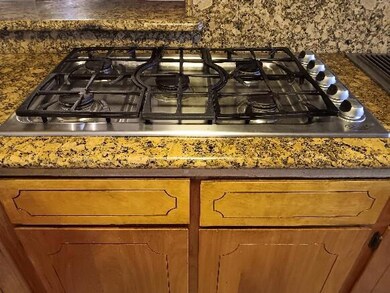 5 Gas Burner Cooktop.