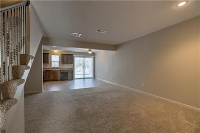 256 Pointe Ln, Raymore, MO 64083 - photo 2