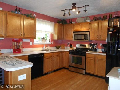 7115 Saint Lauren Ct, Curtis Bay, MD 21226 - photo 4