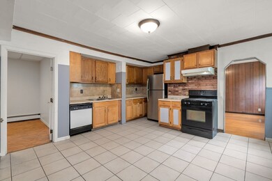 22 Barker St, Lowell, MA 01850 - photo 4