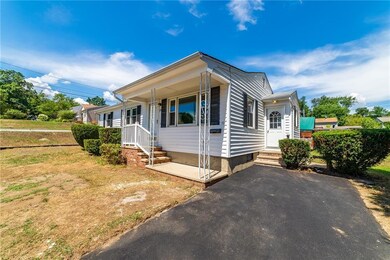 19 Schofield St, West Warwick, RI 02893 - photo 6