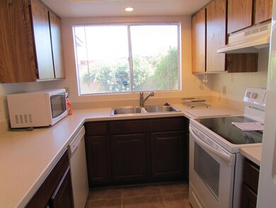 2425 E Robert e Lee St, Phoenix, AZ 85032 - photo 4