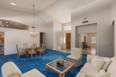 FORMAL LIVING/DINING ROOM