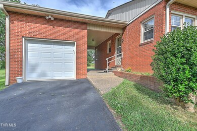 5528 Asheville Hwy GF-6