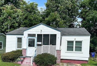 2136 Commander Rd, North Charleston, SC 29405 - photo 2