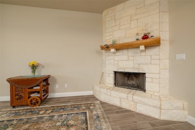 1315 Craft Farms Cir, Azle, TX 76020 - photo 7