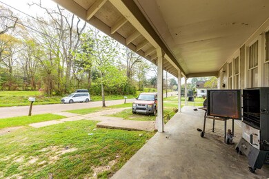 1 Exterior (3 of 3)