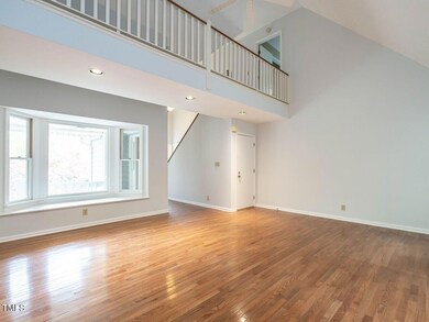 008-1280x960-living-room