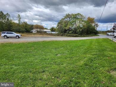 301 333 Union Blvd, Allentown, PA 18109 - photo 4