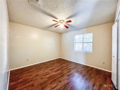 1301 Azalea Ln, New Braunfels, TX 78130 - photo 5