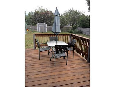 10 Squantum Dr, Middletown, RI 02842 - photo 6