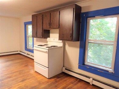 85 W Bow St, Franklin, NH 03235 - photo 6