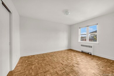 1276 Edison Ave unit A, Bronx, NY 10461 - photo 4