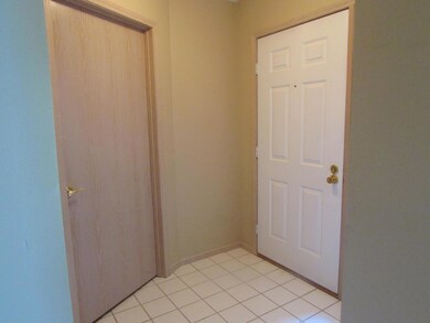 1019 Willow Bluff Dr unit 1019, Columbus, OH 43235 - photo 3