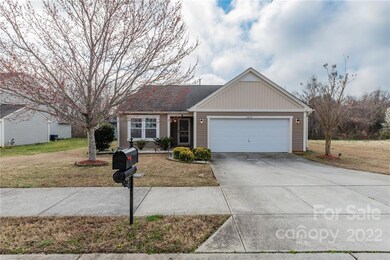 1468 Winter Dr, Statesville, NC 28677 - photo 3