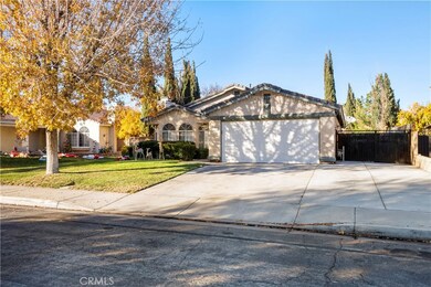 1565 Astoria Ave, Lancaster, CA 93535 - photo 2