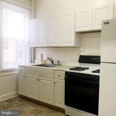 705 Mount Holly St, Baltimore, MD 21229 - photo 7