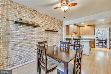 11202 Empire Ln, Rockville, MD 20852 - photo 4