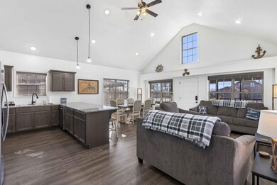 Natural light throughout
