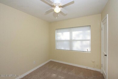 1292 Peacefield Dr, Jacksonville, FL 32205 - photo 5