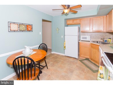 229 Bishop Dr, Chester, PA 19014 - photo 6