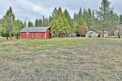 575 Earhart Rd, Rogue River, OR 97537 - photo 4