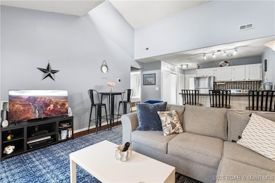 875 Parkside Place unit 402D, Osage Beach, MO 65065 - photo 3