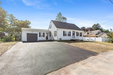 5 Taylor Ct, Cumberland, RI 02864 - photo 3