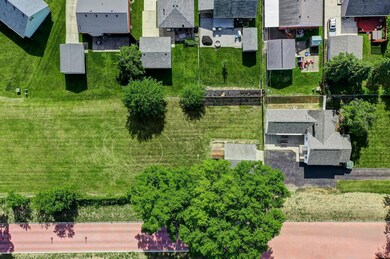 1616 Ferris Rd, Columbus, OH 43224 - photo 4