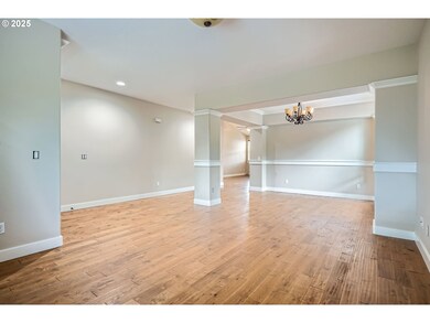 1080 Sage St, Silverton, OR 97381 - photo 7