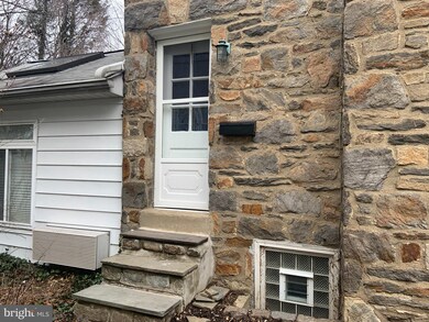 138 Church Rd unit 2ND FLOOR, Jenkintown, PA 19046 - photo 2