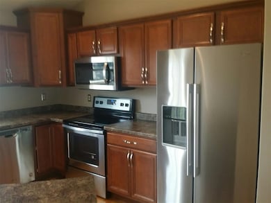 1504 Grizzly Dr NW, Cedar Rapids, IA 52405 - photo 6