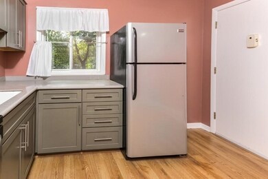 38 Jacqueline Rd unit A, Waltham, MA 02452 - photo 5